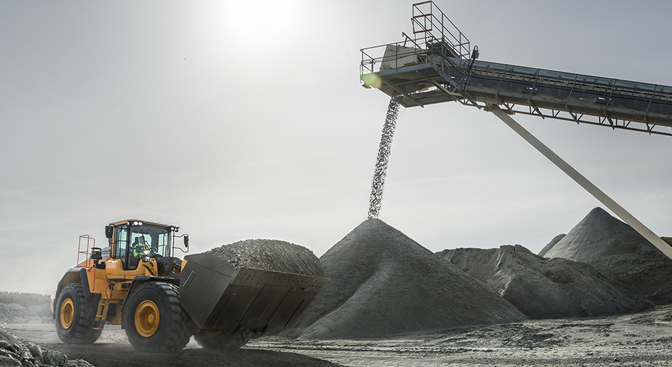 Volvo L260H（作为首图）