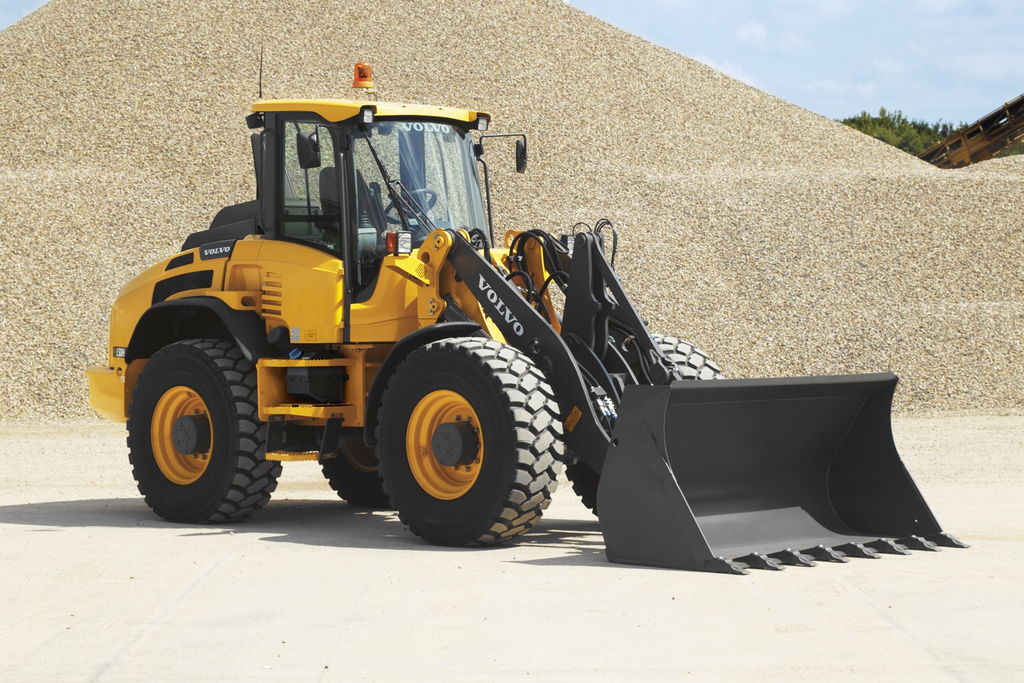 Volvo L50（首图）